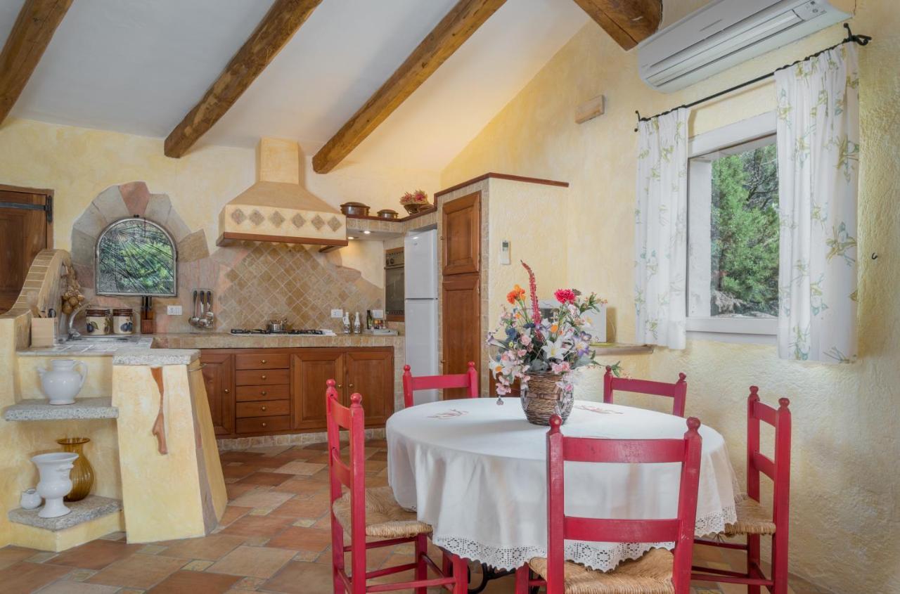 אביאדורי Sardinia Family Villas - Villa Nina With Private Pool מראה חיצוני תמונה